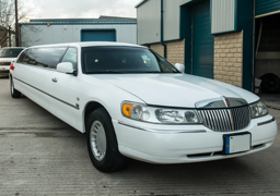 Lincoln Limo Hire